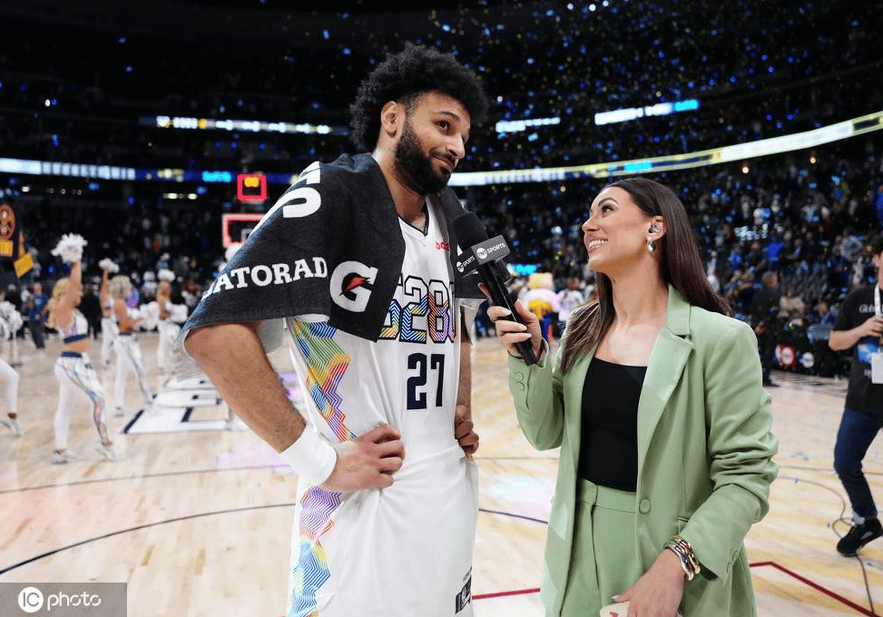 刷新纪录首场状态出色，巴黎圣日耳曼观众沸腾！，穆雷重返赛场热度持续攀升的简单介绍