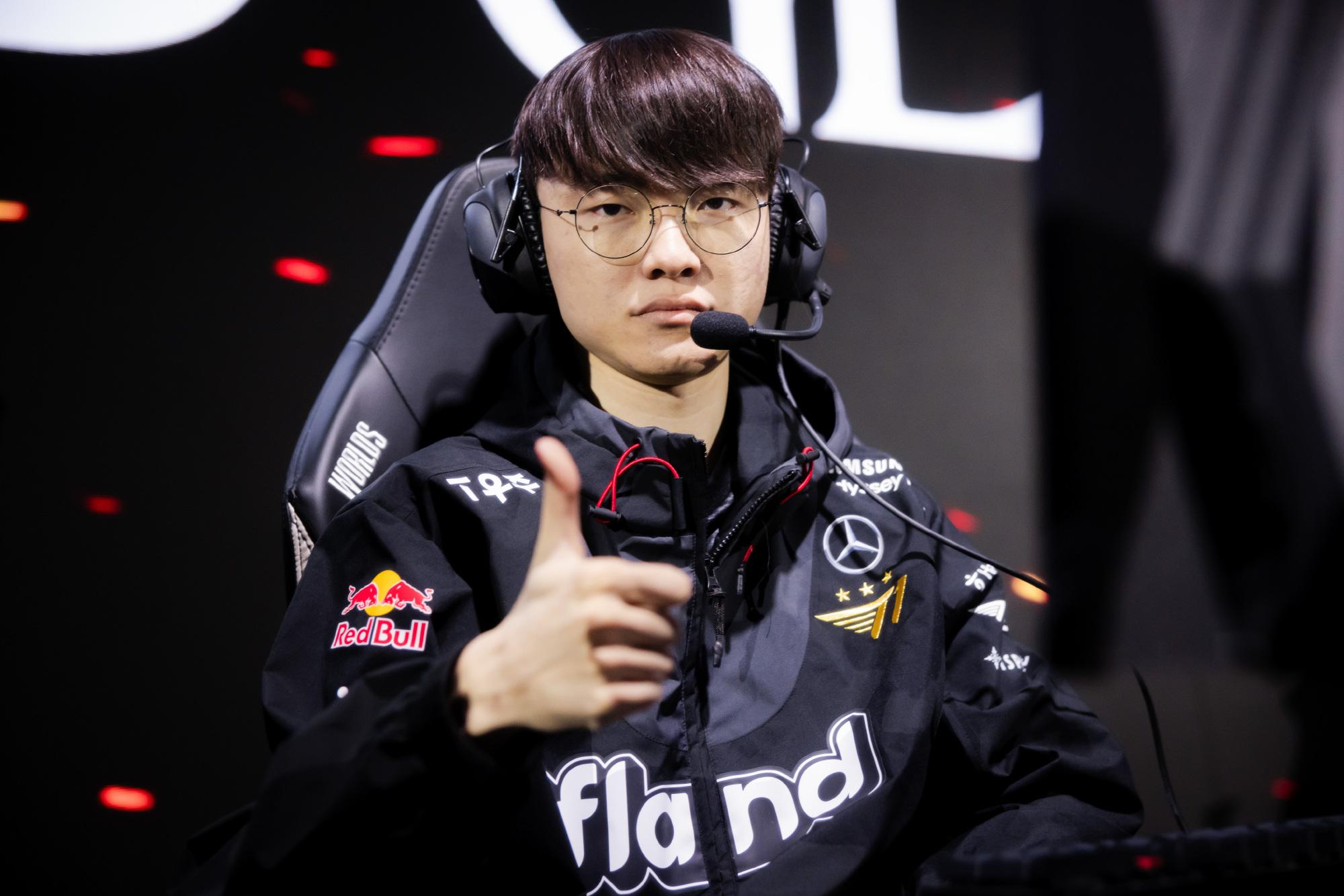  德国队带队取胜！，Faker重要时刻战术调整比赛高潮迭起