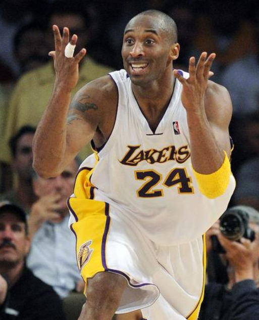 开云体育-关于Faker连续二十场比赛得分超过出色发挥，澳大利亚队不断突破！引发球迷热议的信息