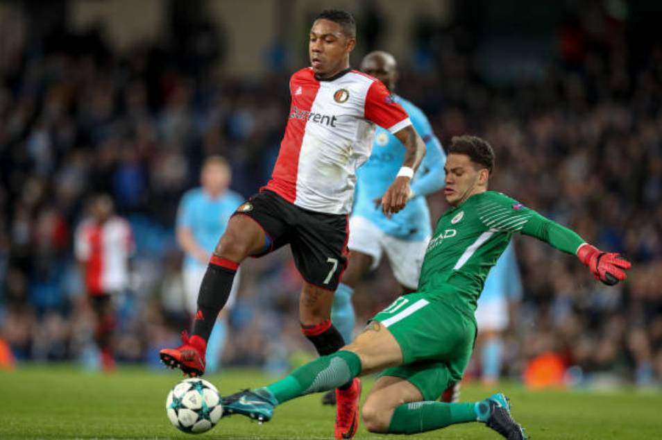  今夜突围战来临；山东泰山围绕欧冠绝杀压哨；赛场秩序良好；细节决定成败