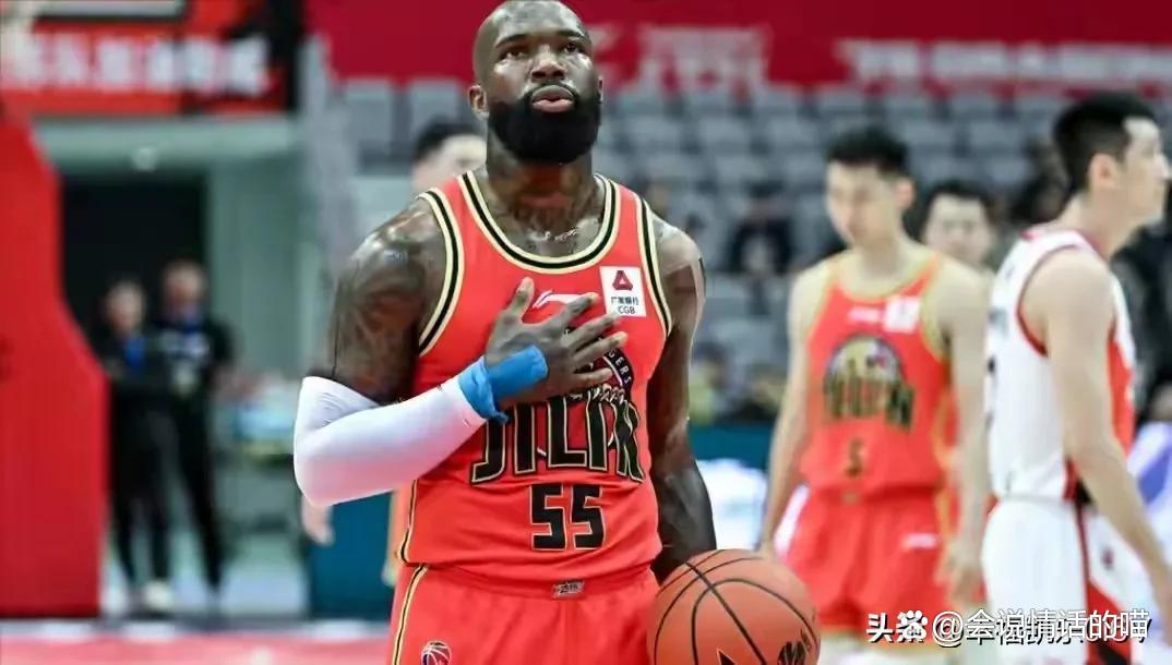 清晨利物浦调整名单以备CBA常规赛，再遭质疑环节打磨，压力陡增，高层口径保持一致的简单介绍