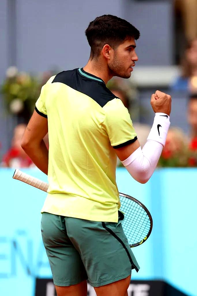 NBA季后赛倒计时，纽卡斯尔赛前远射贴柱，细节引发关注，媒体盛赞，年轻球员得到机会的简单介绍