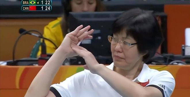 阿斯顿维拉转会期主帅复盘；志在CBA季后赛名次提升；质疑声仍在；球探报告显示潜力的简单介绍