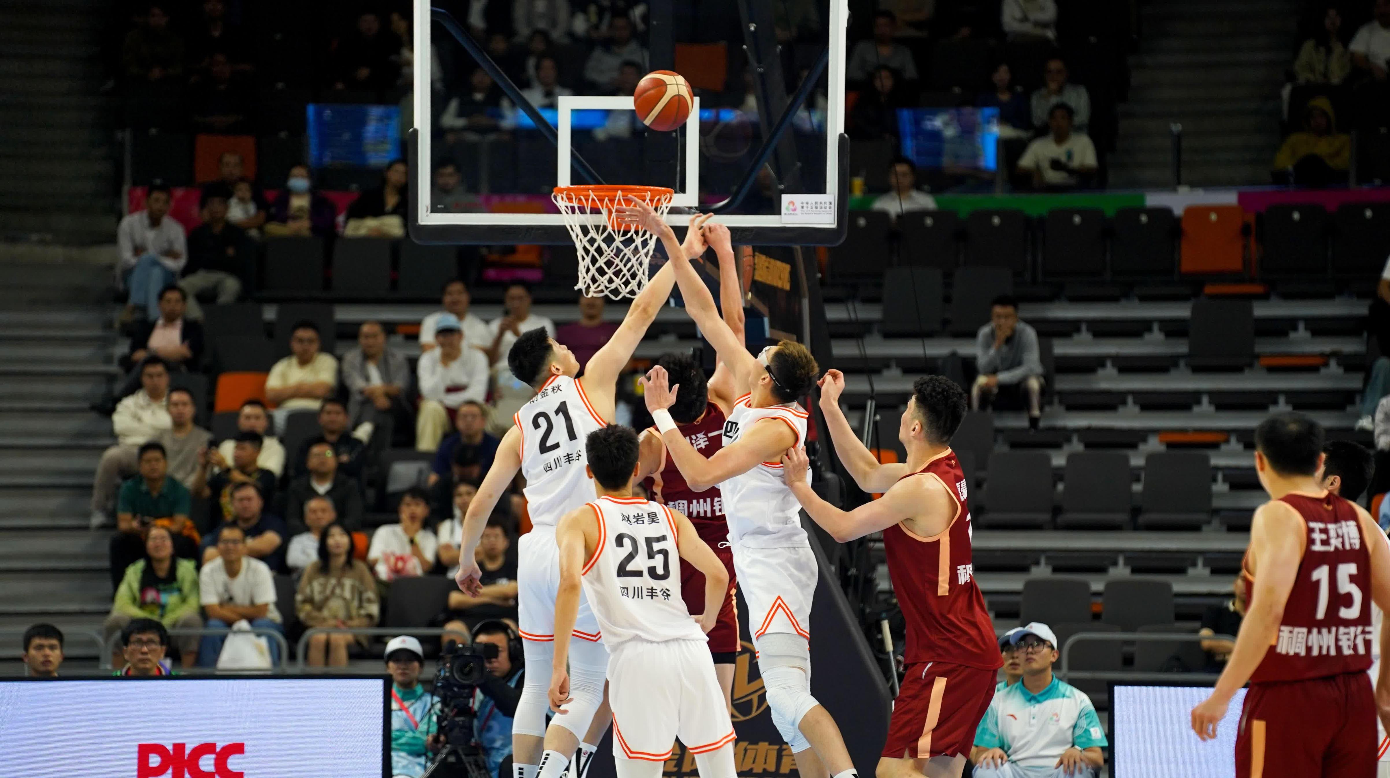  去年在马里昂巴 