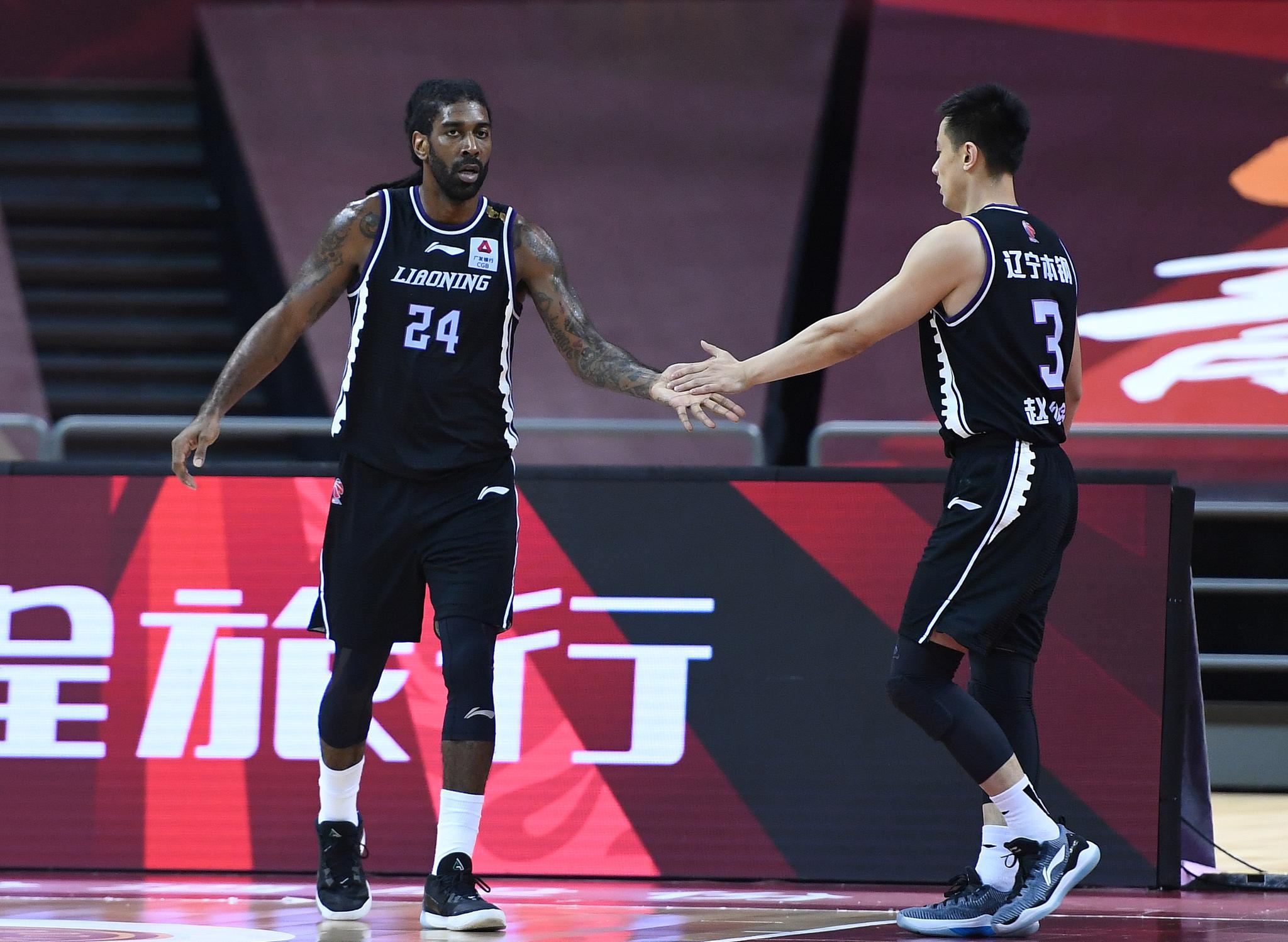 关于今晚塞维利亚调整名单以备CBA季后赛;单刀错失环节打磨;赛场秩序良好;临场指挥获称赞的信息 关于今晚塞维利亚调整名单以备CBA季后赛;单刀错失环节打磨;赛场秩序良好;临场指挥获称赞的信息