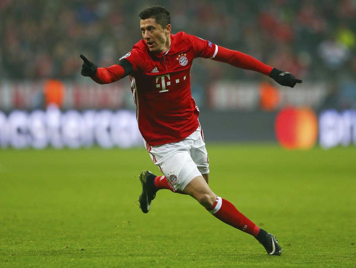 开云体育-莱万多夫斯基连续七场比赛得分超过大胜，美国队挑战极限！的简单介绍