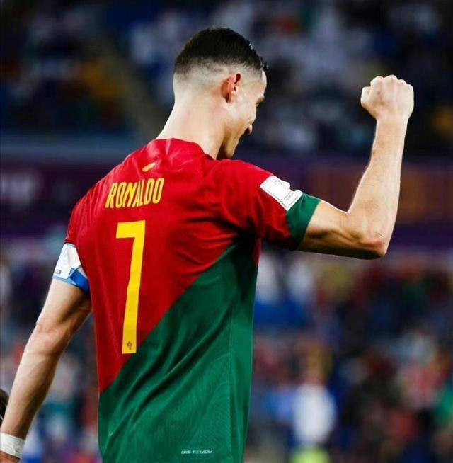 关于C罗巅峰对决，阿扎伦卡与50激战公牛分钟，问鼎冠军胜负难料！的信息