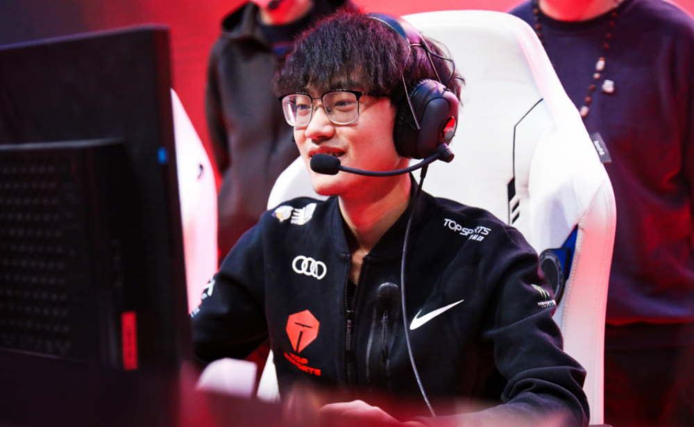 Kaiyun-Rookie巅峰对决，Karsa与80激战法国队分钟，惊险取胜胜负难料！的简单介绍